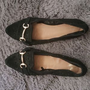 Black Report Flats wide